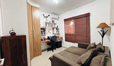Casa à venda com 4 quartos, sendo 2 suítes,  no condomínio Carmen Blanco, Sorocaba - SP