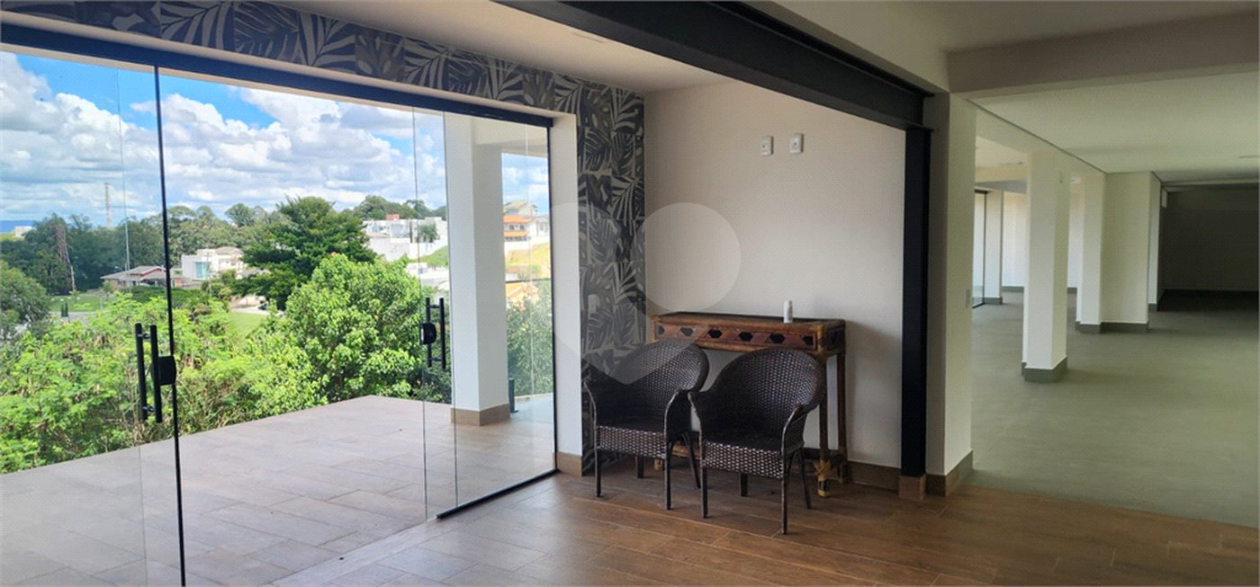 Casa à venda ou para alugar com 4 suítes no condomínio Residencial Delle Stelle, Louveira - SP