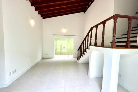 Casa Térrea à venda com 3 quartos, sendo 1 suíte,  em Cidade Universitária, Campinas, SP
