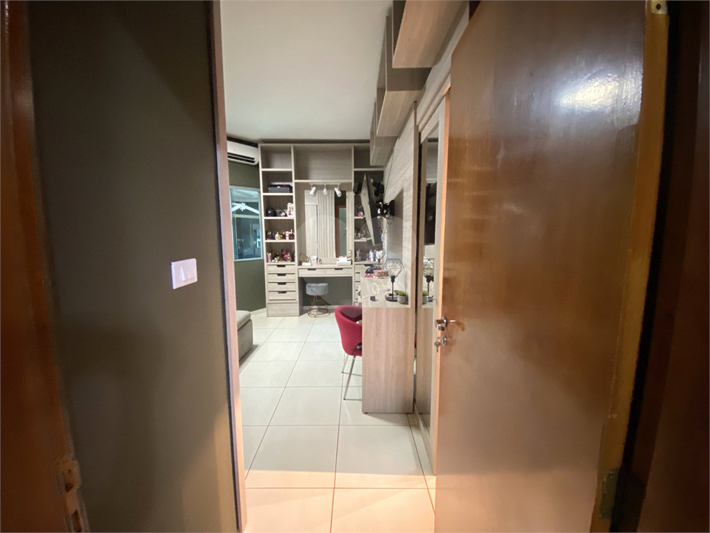 Casa à venda com 2 quartos, sendo 1 suíte, em Jardim Estoril, Ponta Porã, MS