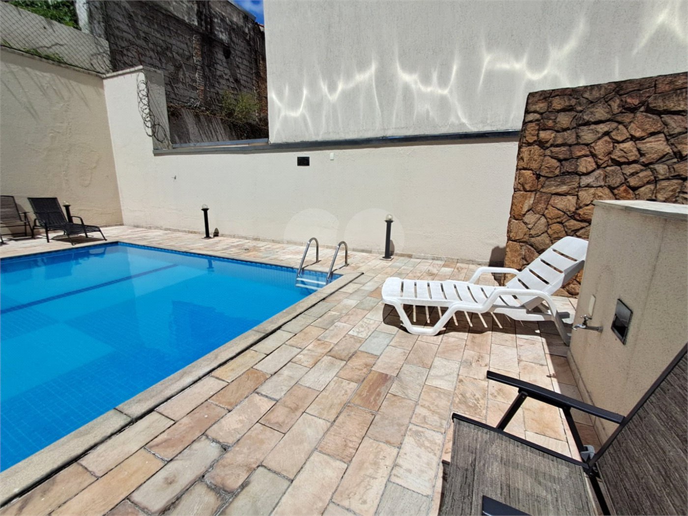 Apartamento à venda com 2 quartos, sendo 1 suíte, em Vila Pompéia, São Paulo, SP
