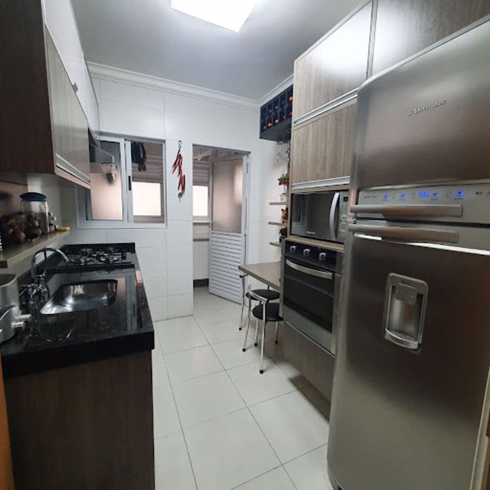 Apartamento com 2 dormitórios à venda, 108 m² por R$ 1.180.000,00 - Gonzaga - Santos/SP