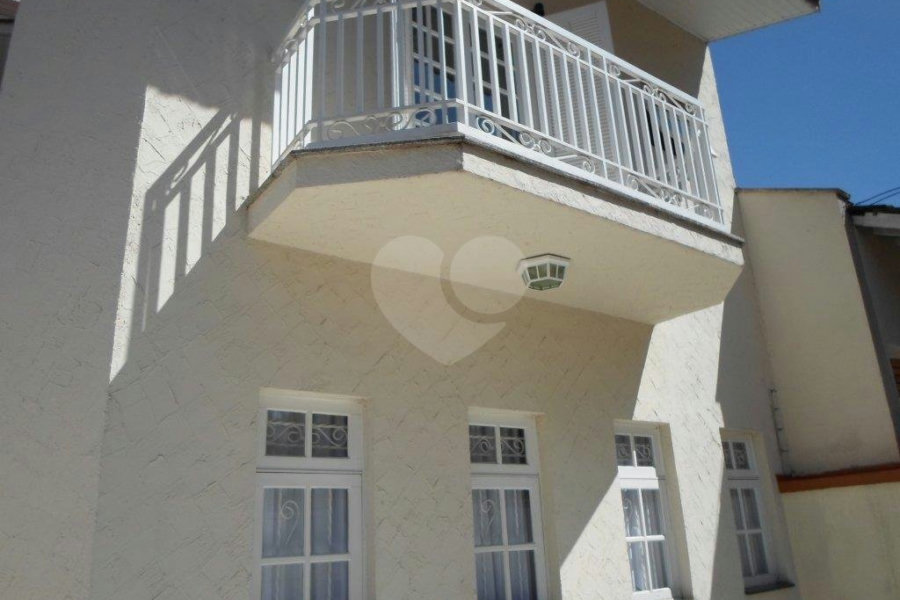 Sobrado à venda com 4 quartos, sendo 1 suíte, em Jardim Virginia Bianca, São Paulo, SP