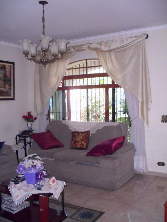 Casa Térrea à venda com 3 quartos, sendo 1 suíte, em Santo Amaro, São Paulo, SP