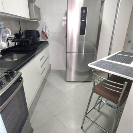 Apartamento à venda com 3 quartos, sendo 1 suíte, em Sítio Pinheirinho, São Paulo, SP