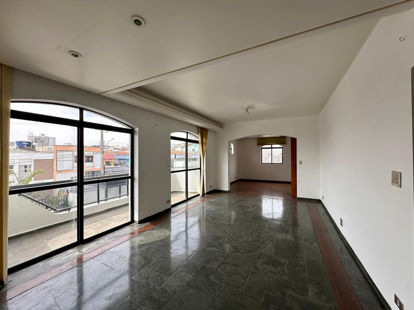 Apartamento, 4 quartos, 248 m² - Foto 2