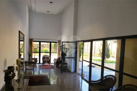 Apartamento à venda com 3 quartos, sendo 1 suíte, em Paraíso do Morumbi, São Paulo, SP