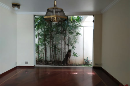 Casa à venda com 4 quartos, sendo 2 suítes, em Jardim das Vertentes, São Paulo, SP