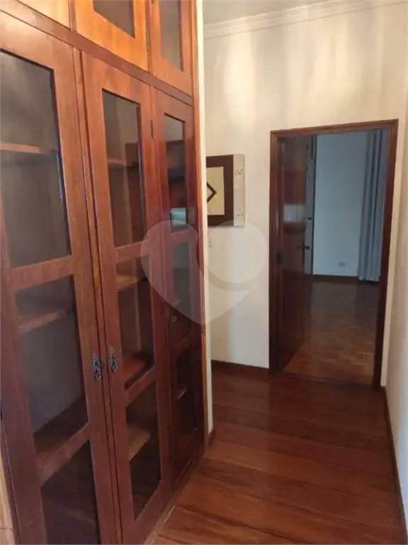 Sobrado à venda com 4 quartos, sendo 2 suítes, em Lapa, São Paulo, SP