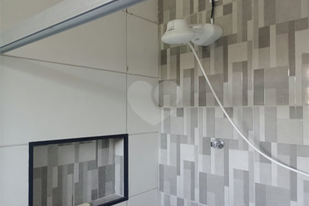 Chácara à venda com 5 quartos, sendo 1 suíte, em Jardim Marabá, Itapetininga, SP