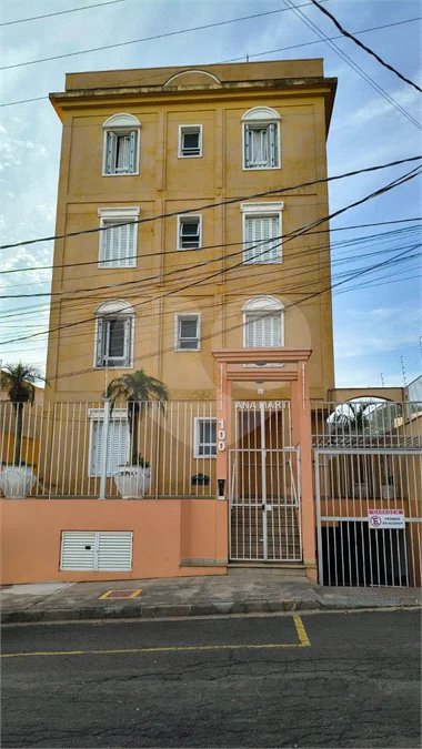 Apartamento à venda com 2 quartos, sendo 1 suíte, no Centro, Vinhedo, SP
