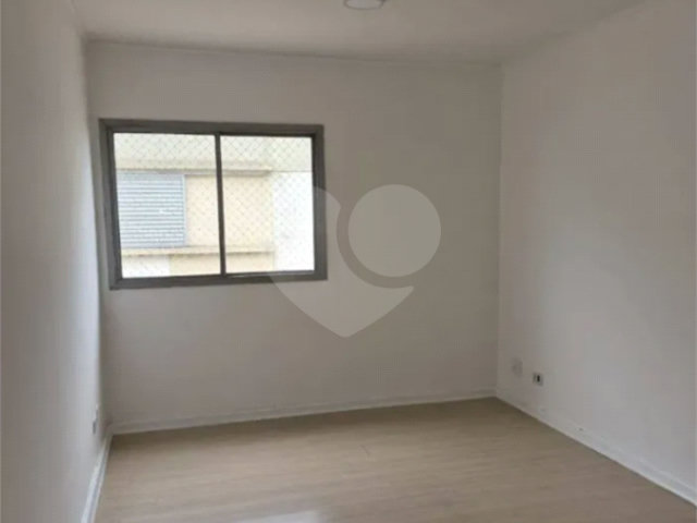 Apartamento à venda com 3 quartos, sendo 1 suíte,  em Santana, São Paulo, SP