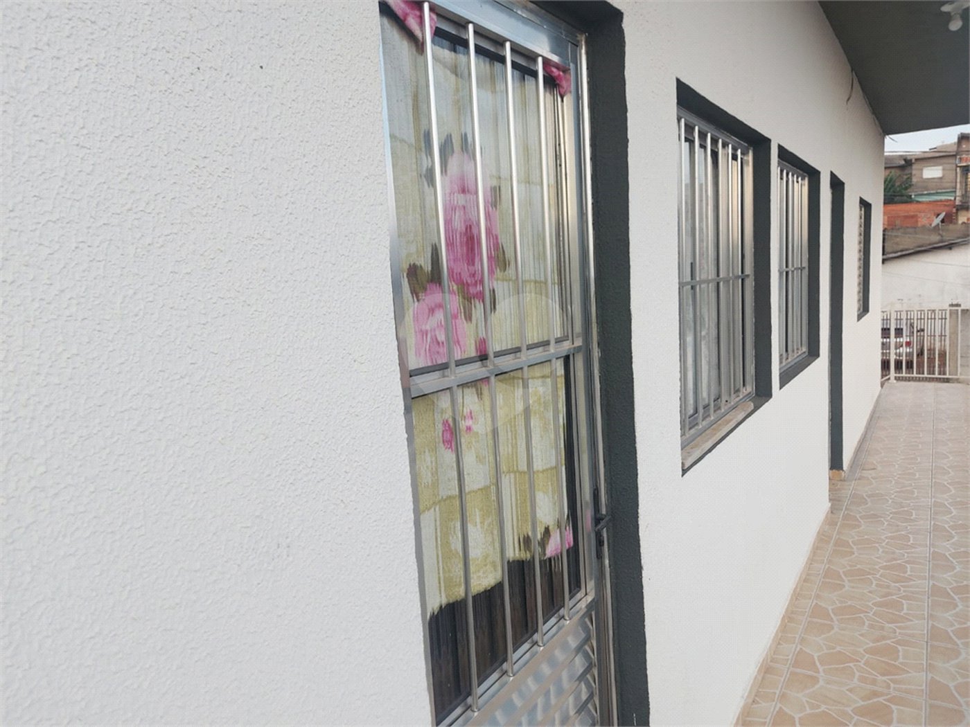 Sobrado à venda com 4 quartos em Capela, Vinhedo, SP