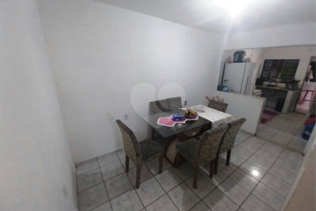 Casa à venda com 4 quartos, sendo 1 suíte, em Capela, Vinhedo, SP