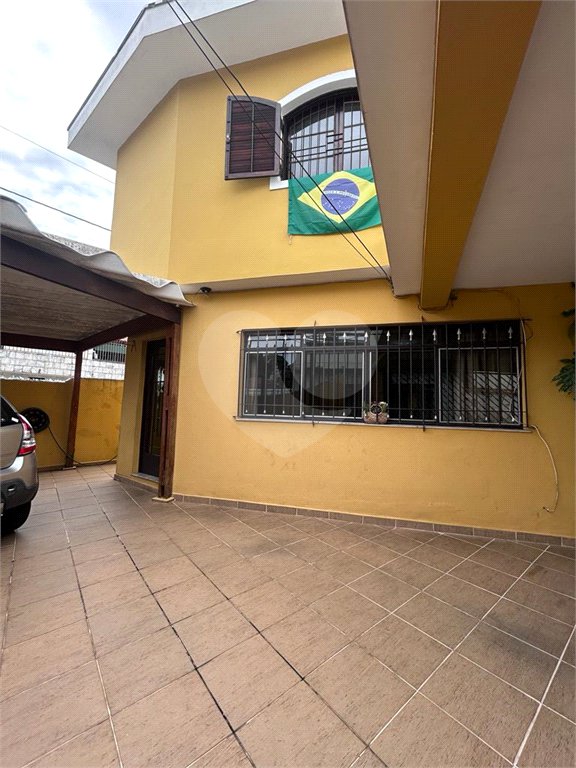 Sobrado à venda com 3 quartos, sendo 1 suíte, em Vila Aurora (zona Norte), São Paulo, SP