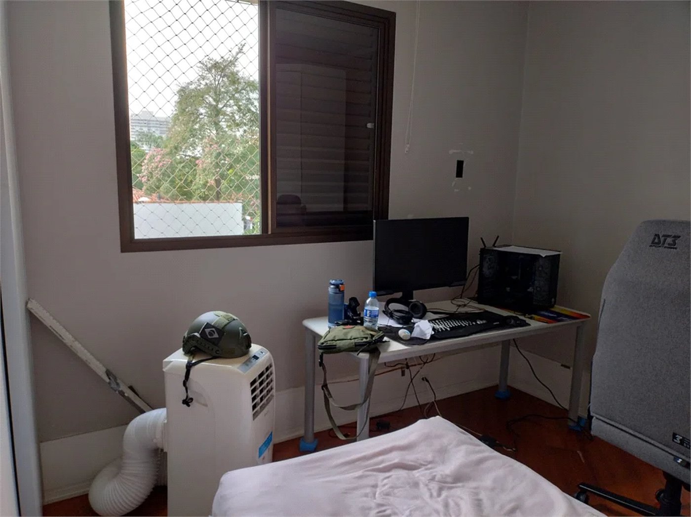 Apartamento à venda com 4 quartos, sendo 1 suíte,  em Brooklin Paulista, São Paulo, SP