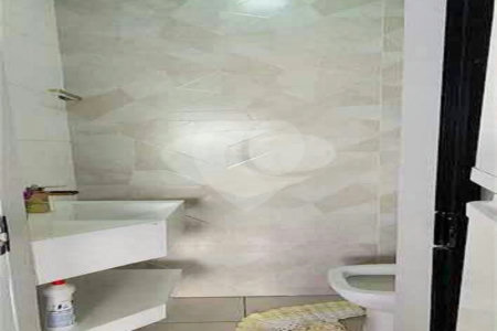 Casa à venda com 4 quartos, sendo 2 suítes, no condomínio Horto Florestal Villagio, Sorocaba - SP