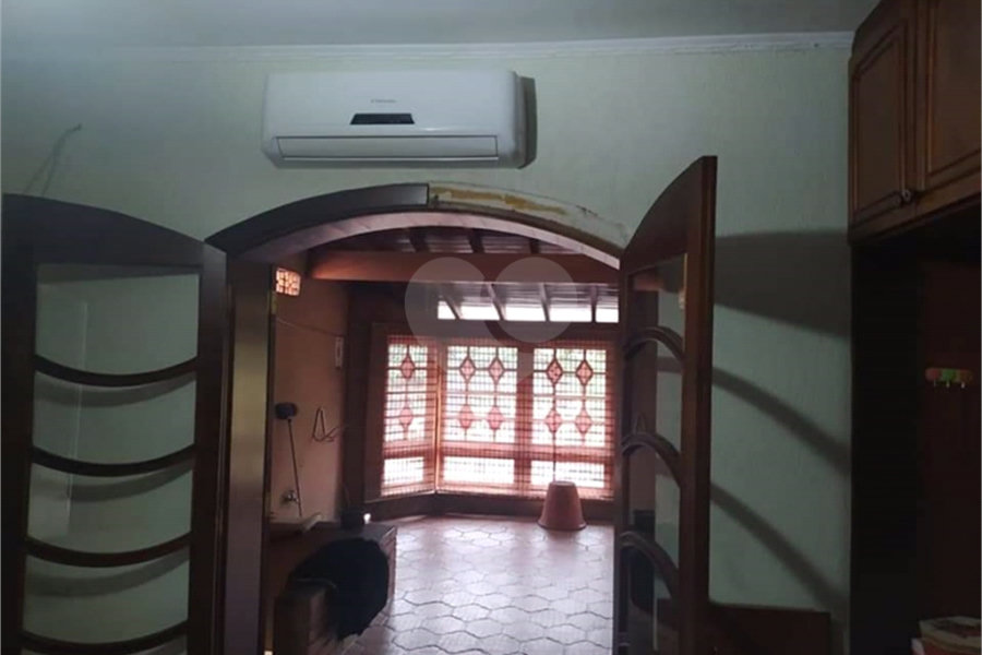 Casa à venda com 4 quartos, sendo 1 suíte, em Jardim Santa Cecília, Guarulhos, SP