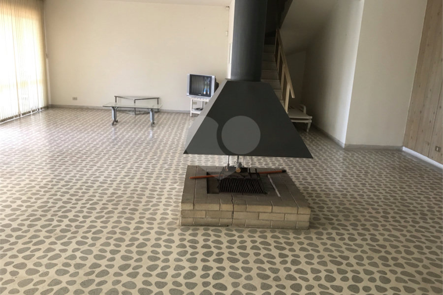 Sobrado à venda com 5 quartos, sendo 1 suíte, em Santana, São Paulo, SP