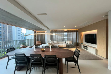 Apartamento à venda com 2 suítes em Vila Nova Conceição, São Paulo, SP