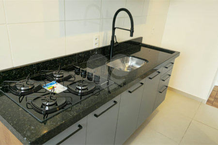 Apartamento à venda com 2 quartos em Loteamento City Jaragua, São Paulo, SP