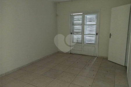 Sobrado à venda com 3 quartos em Alto da Boa Vista, São Paulo, SP