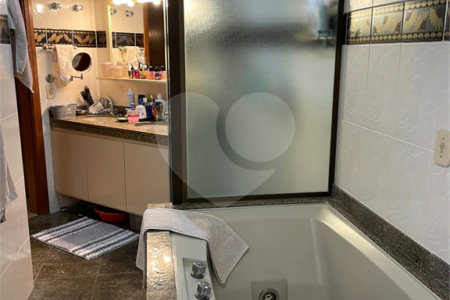 Apartamento à venda com 3 suítes em Granja Julieta, São Paulo, SP