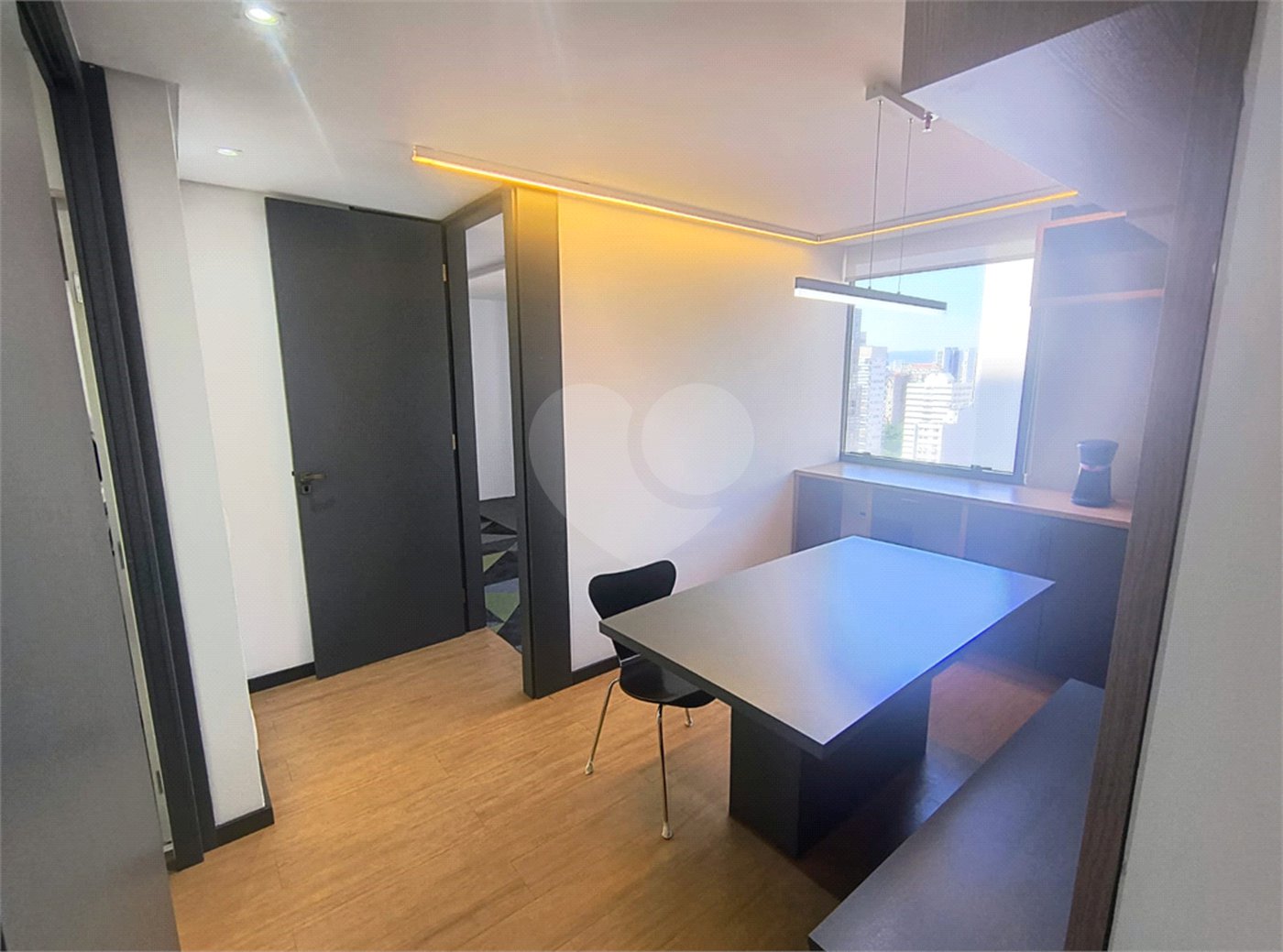 Sala à venda em Perdizes, São Paulo, SP