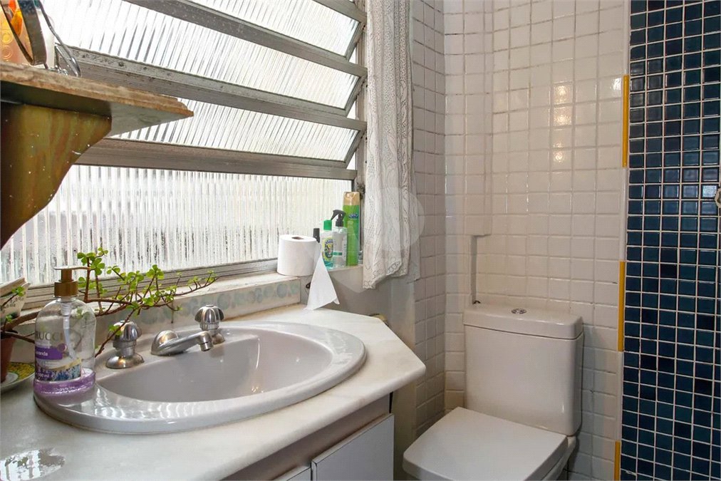 Apartamento à venda com 2 quartos, sendo 1 suíte, em Pinheiros, São Paulo, SP