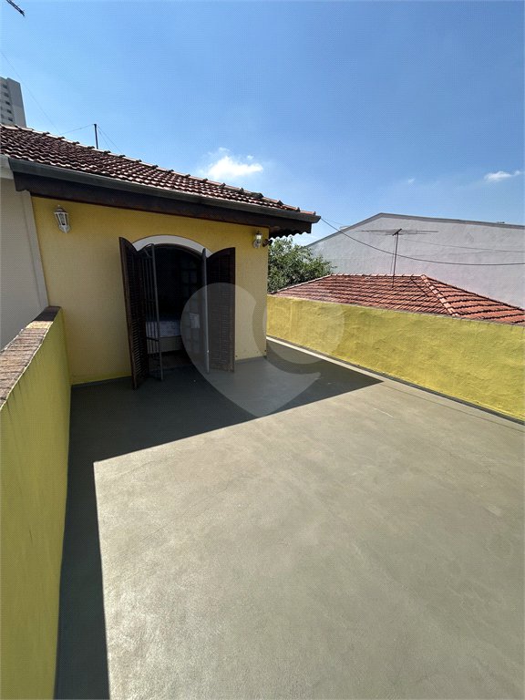 Sobrado à venda com 3 quartos em Jardim Santo Antoninho, São Paulo, SP
