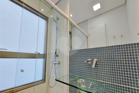 Apartamento à venda com 1 suíte em Jardim das Acácias, São Paulo, SP