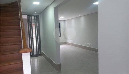Sobrado para alugar com 3 quartos em Santana, São Paulo, SP