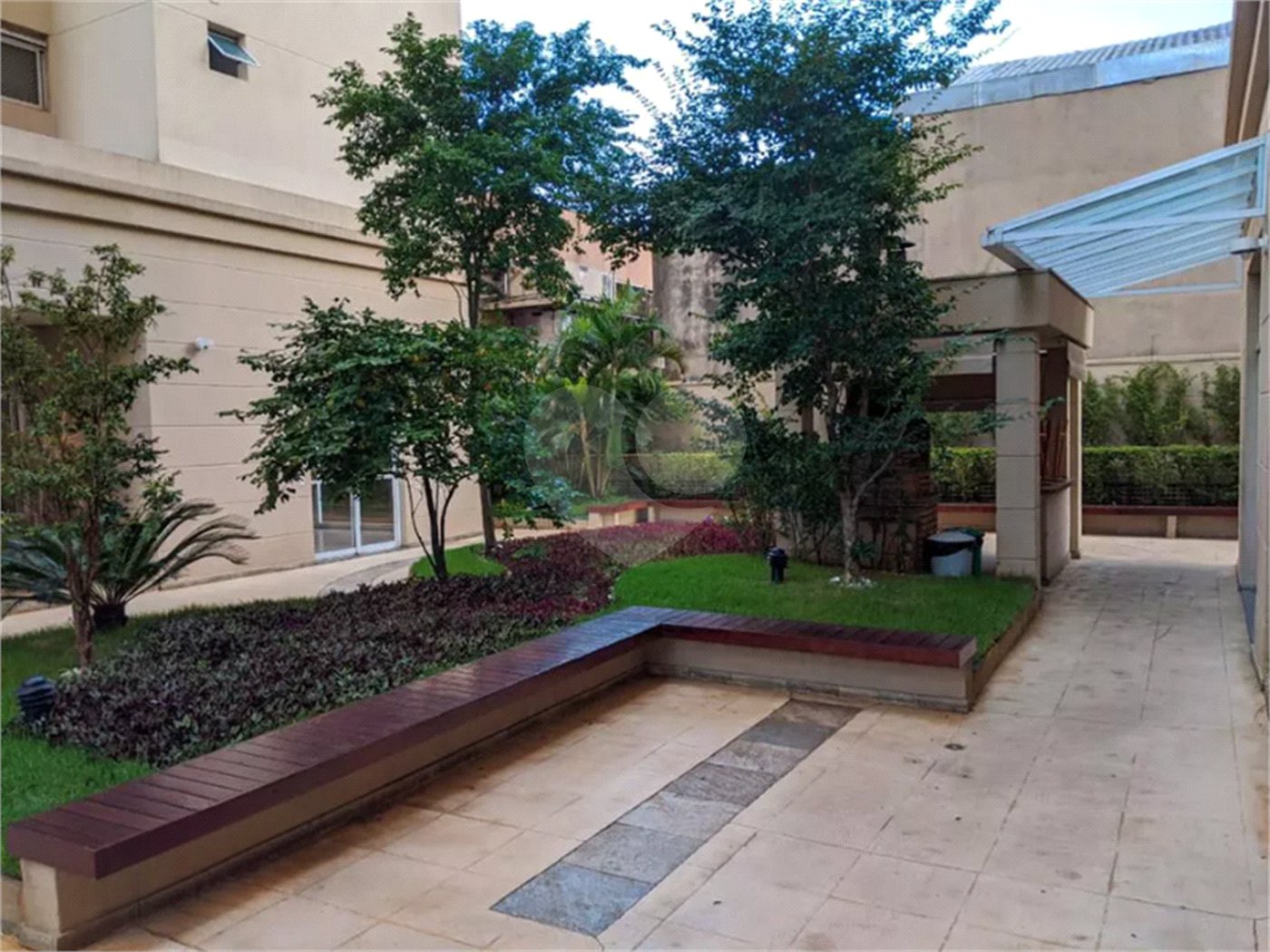 Apartamento à venda ou para alugar com 2 quartos, sendo 1 suíte, em Barra Funda, São Paulo, SP