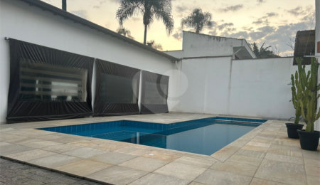 Casa Térrea à venda com 3 suítes em Alto da Boa Vista, São Paulo, SP