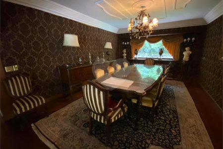 Casa à venda ou para alugar com 5 quartos, sendo 3 suítes,  em Fazenda Morumbi, São Paulo, SP