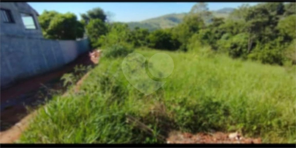 Terreno à venda no condomínio Loteamento Monte Cristo, Piracaia - SP