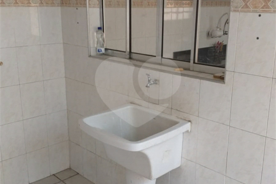 Sobrado à venda com 3 quartos, sendo 1 suíte, em Vila Mazzei, São Paulo, SP