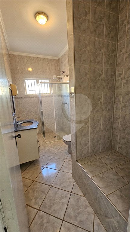 Sobrado à venda com 3 quartos, sendo 2 suítes, em Jardim Rossignatti, Indaiatuba, SP