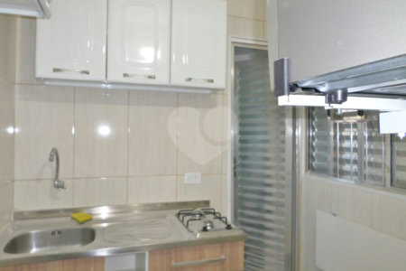Casa à venda com 6 quartos, sendo 2 suítes,  em Vila Universitária, São Paulo, SP