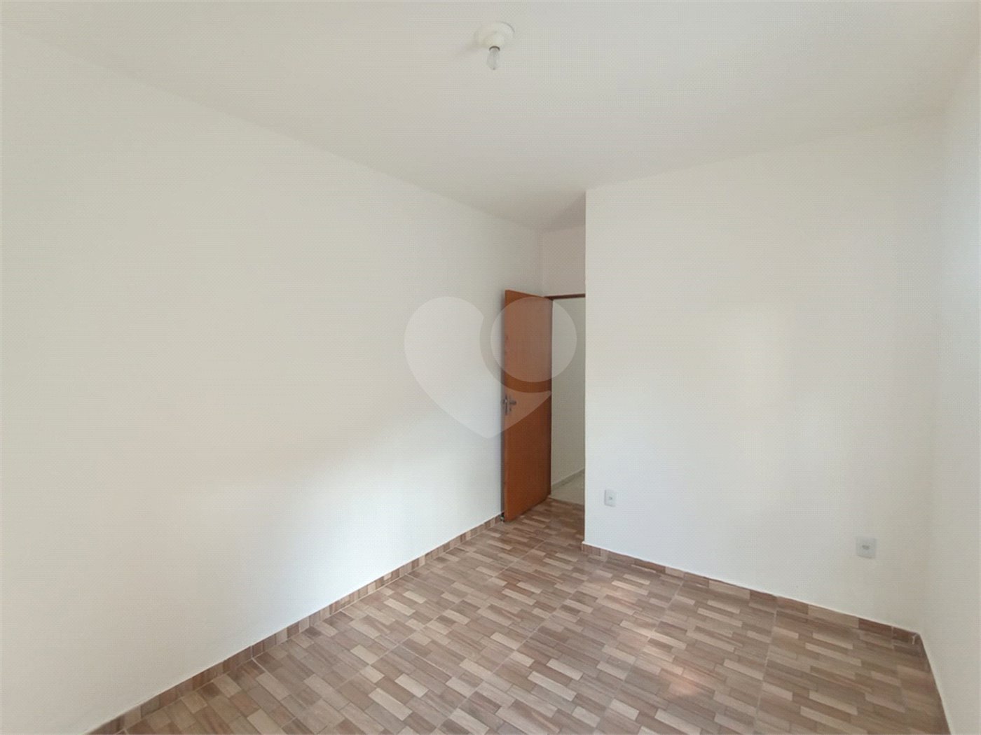 Casa à venda com 2 quartos em Retiro Santana, Itapetininga, SP