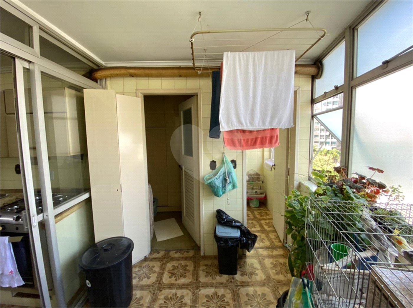 Apartamento à venda com 3 quartos, sendo 1 suíte, em Jardim Europa, São Paulo, SP
