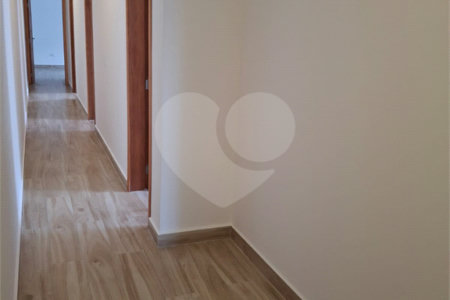 Casa à venda com 3 quartos, sendo 1 suíte, no condomínio Costa das Areias, Salto - SP