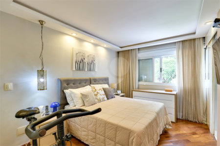 Apartamento à venda com 3 suítes em Alto da Boa Vista, São Paulo, SP