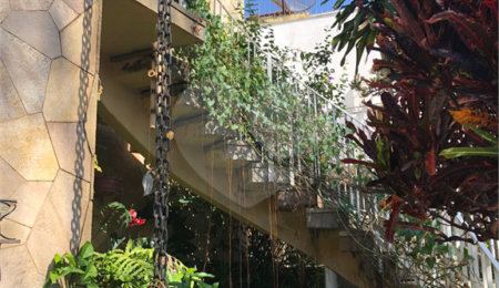 Casa à venda com 4 quartos em Santana, São Paulo, SP