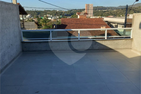 Sobrado à venda com 3 quartos, sendo 1 suíte, em Jardim do Lago, Atibaia, SP