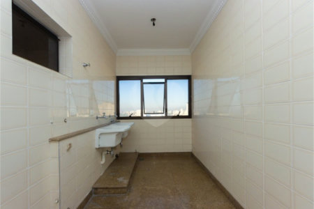 Apartamento à venda com 4 suítes em Bosque da Saúde, São Paulo, SP