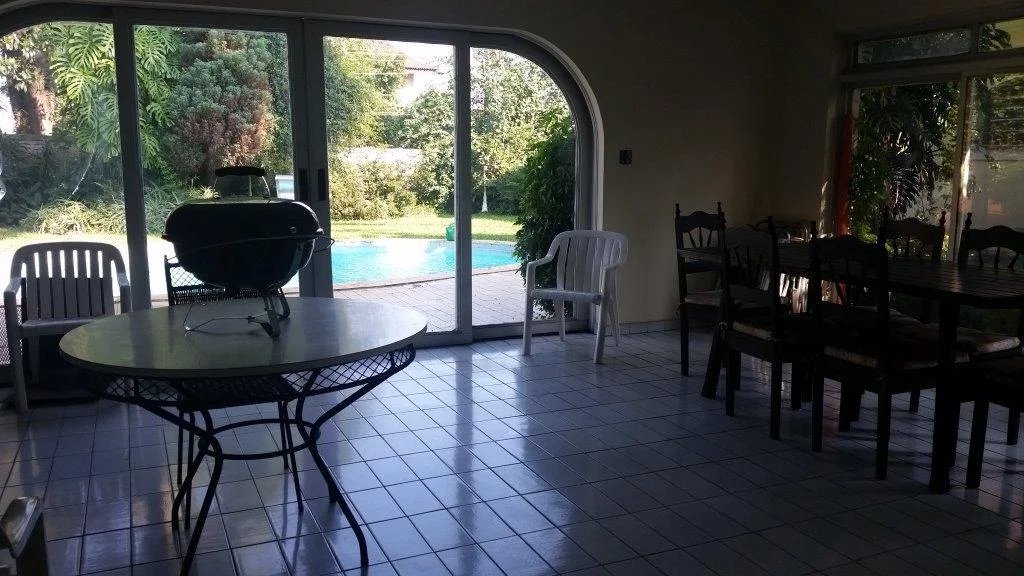 Casa à venda com 3 quartos, sendo 1 suíte, em Butantã, São Paulo, SP