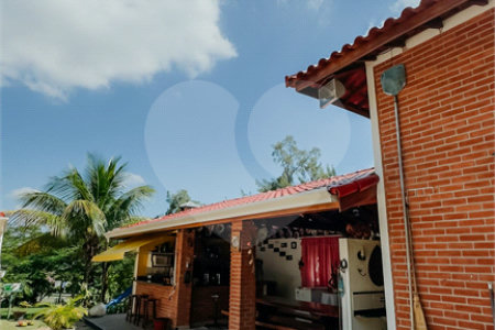 Casa à venda com 4 suítes no condomínio Monte Belo, Salto - SP