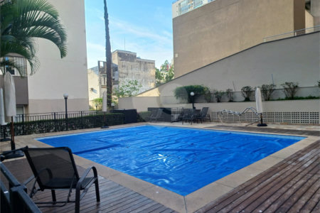 Apartamento à venda com 3 quartos, sendo 1 suíte, em Jardim das Acácias, São Paulo, SP