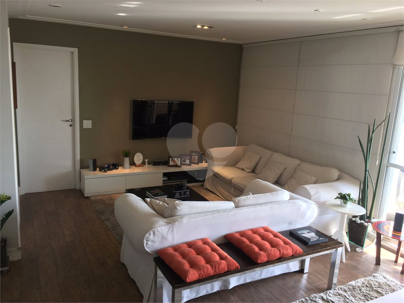 Apartamento à venda com 3 suítes em Lar São Paulo, São Paulo, SP